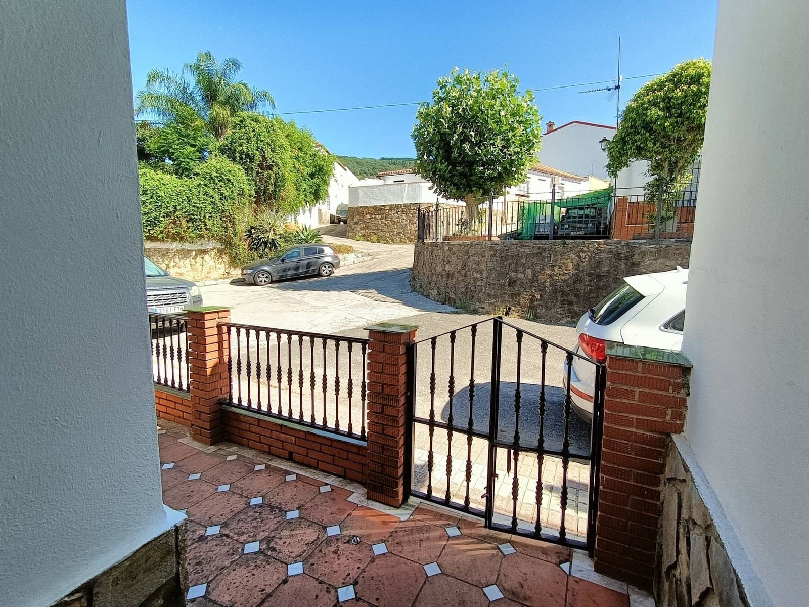 5 soveværelse Byhus til salg i Cortes de la Frontera - € 160.000 (Ref: 9130487)