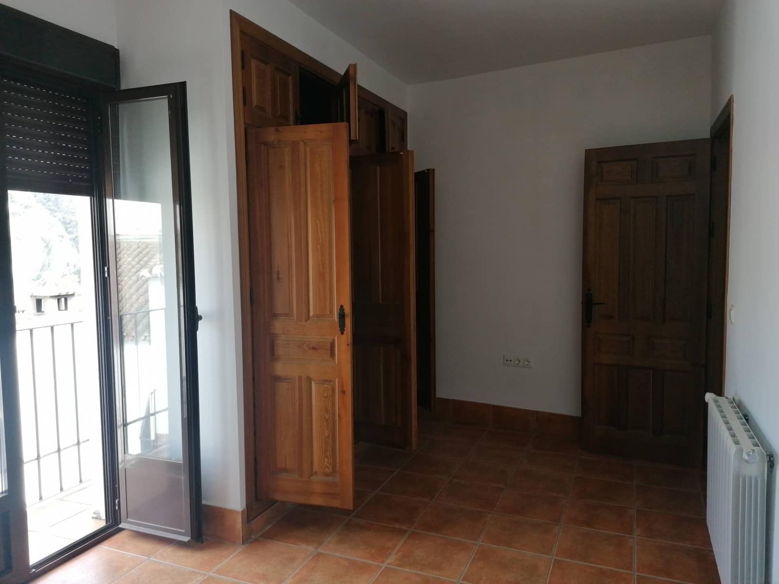 3 sypialnia Dom na sprzedaż w Montejaque - 120 000 € (Ref: 9142376)