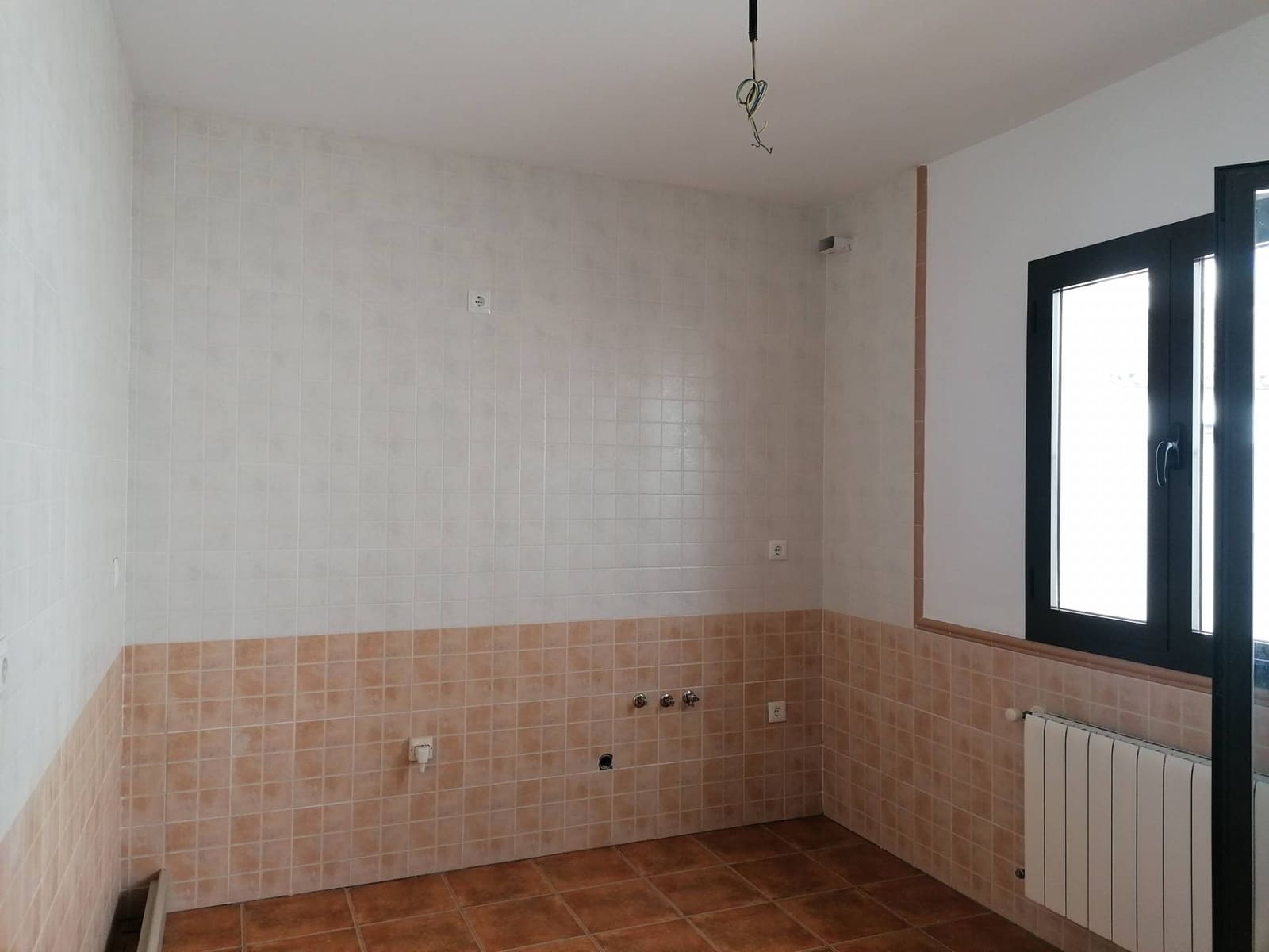 3 bedroom Townhouse for sale in Montejaque - € 120,000 (Ref: 9142376)