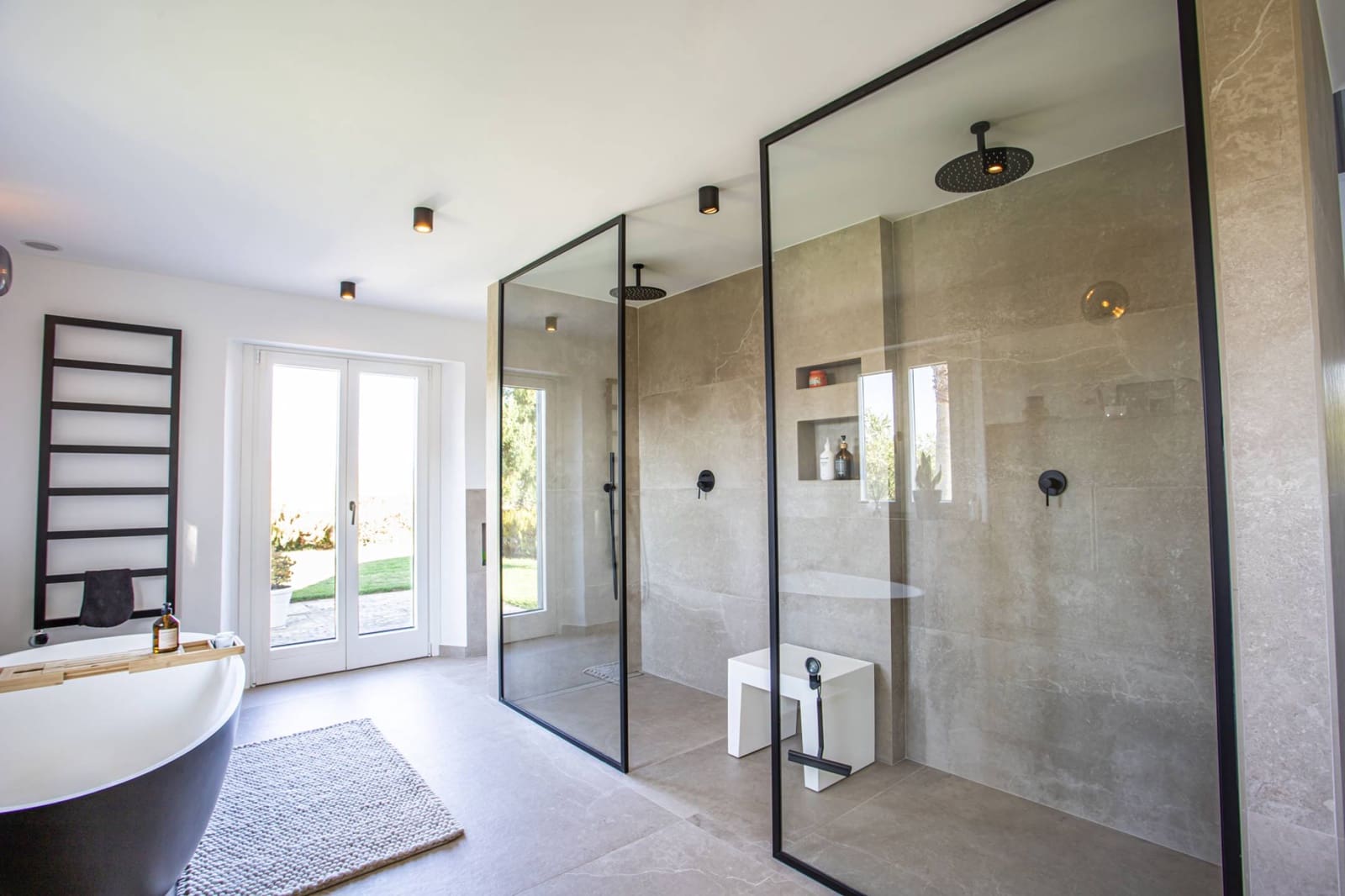 4 soveværelse Finca/Landehus til salg i Jimena de la Frontera med swimmingpool - € 1.495.000 (Ref: 9153020)