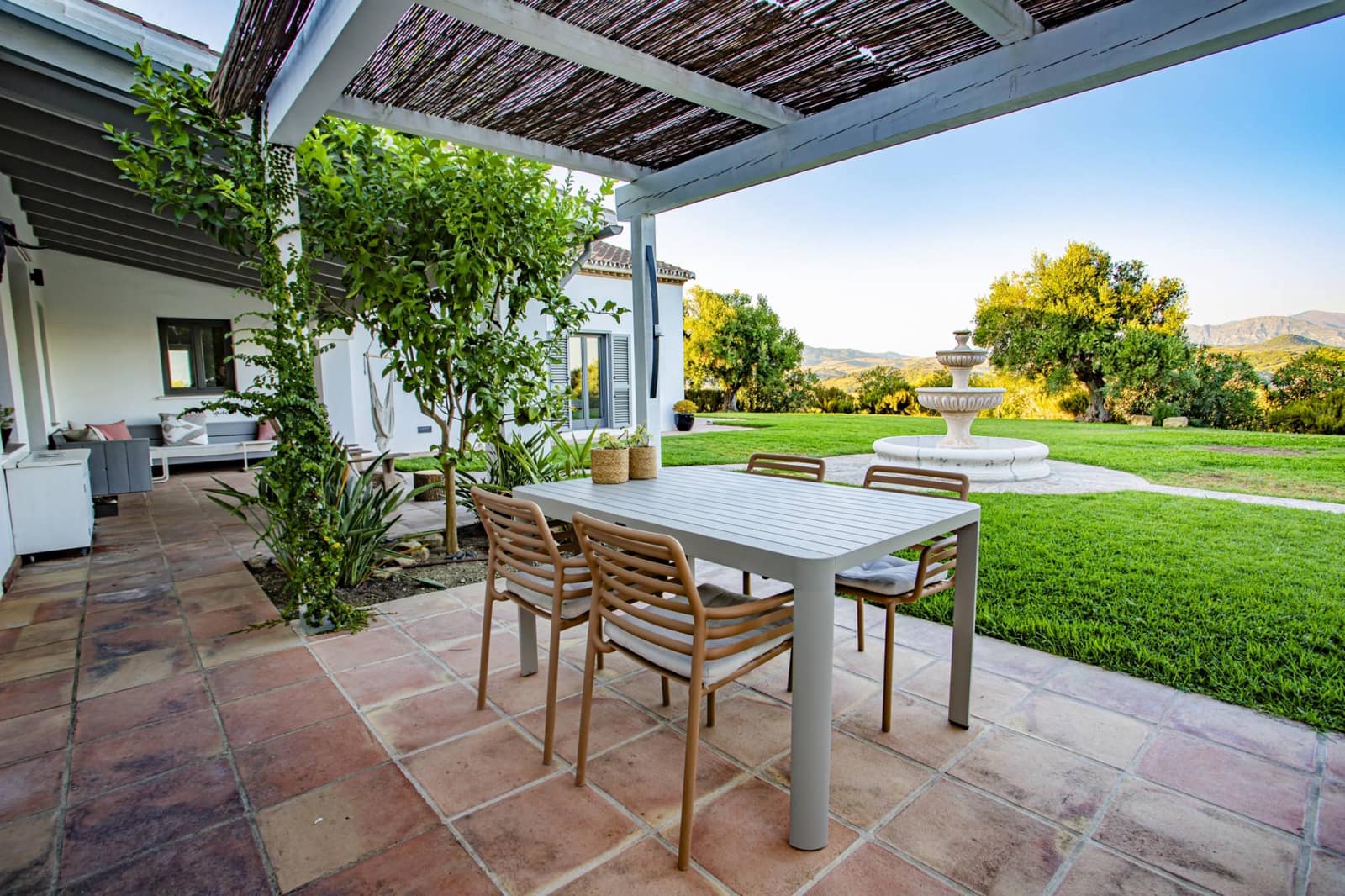 4 soveværelse Finca/Landehus til salg i Jimena de la Frontera med swimmingpool - € 1.495.000 (Ref: 9153020)