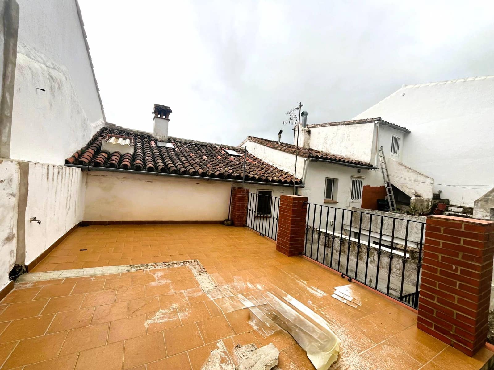 3 soverom Hus til salgs i Gaucin med svømmebasseng - € 399 000 (Ref: 9170504)