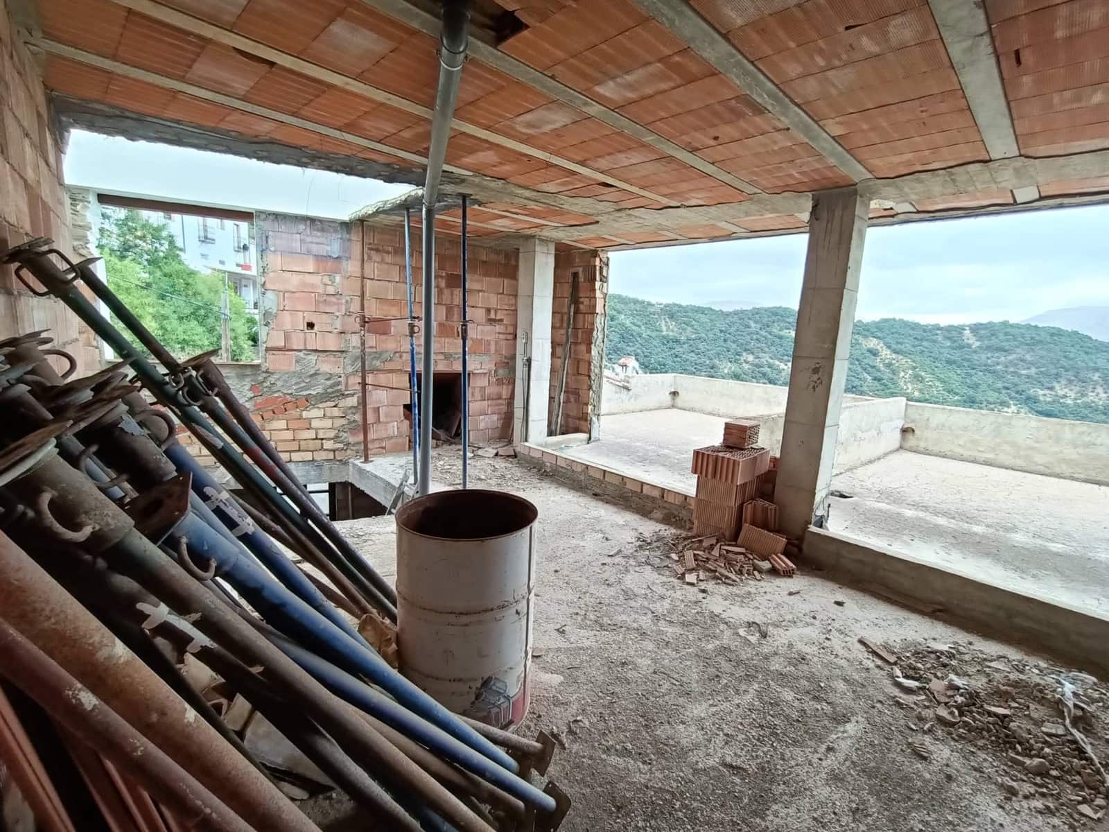 6 bedroom Townhouse for sale in Benalauria - € 120,000 (Ref: 9170505)