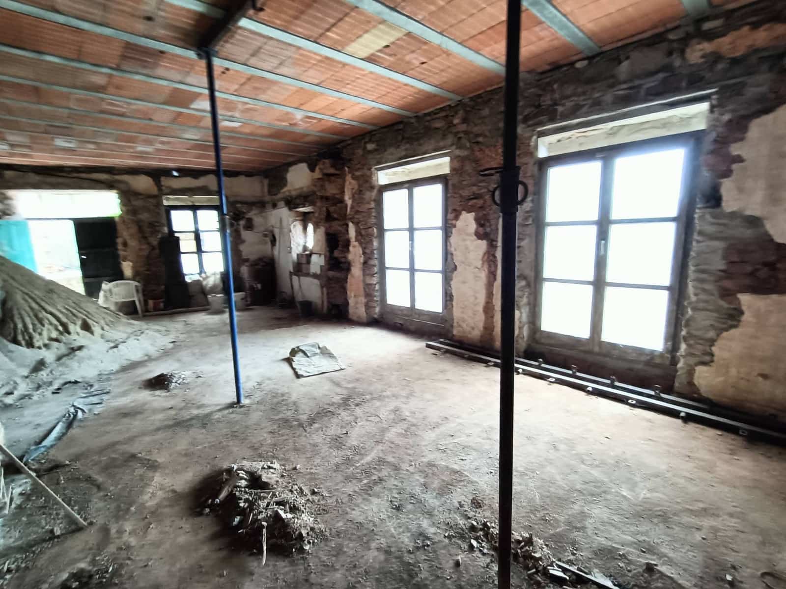 6 bedroom Townhouse for sale in Benalauria - € 120,000 (Ref: 9170505)