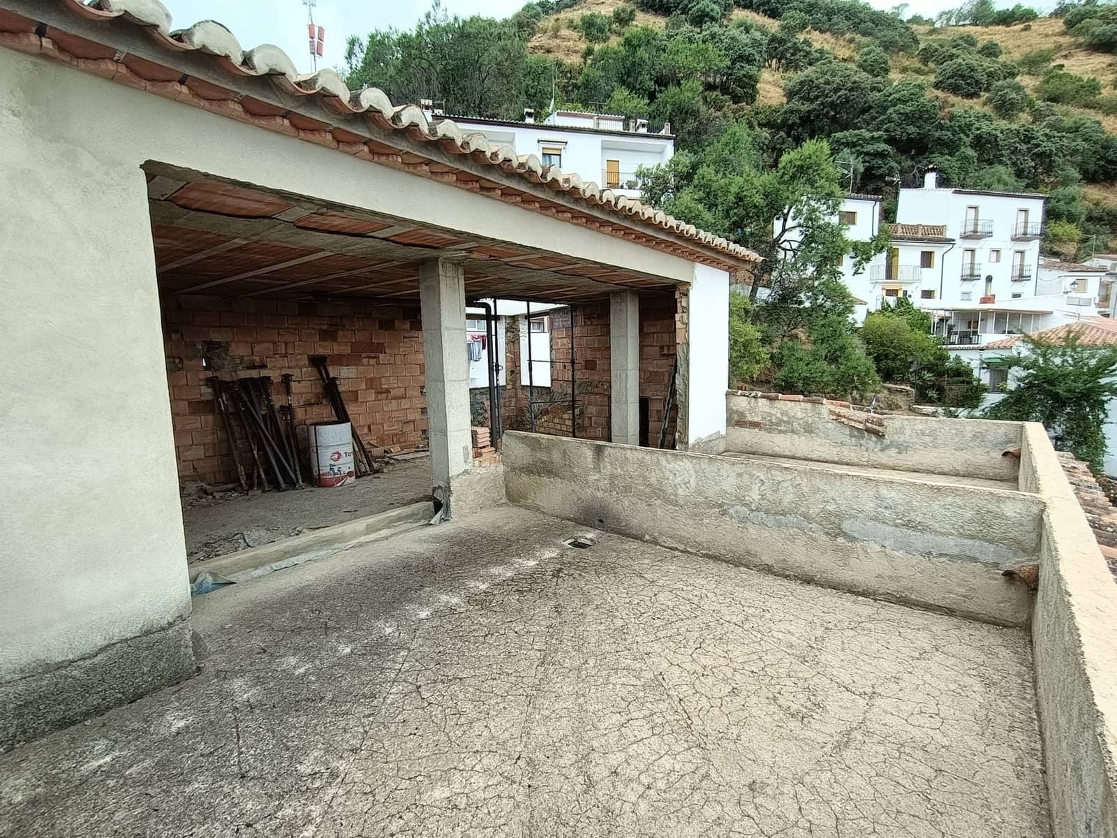 6 bedroom Townhouse for sale in Benalauria - € 120,000 (Ref: 9170505)