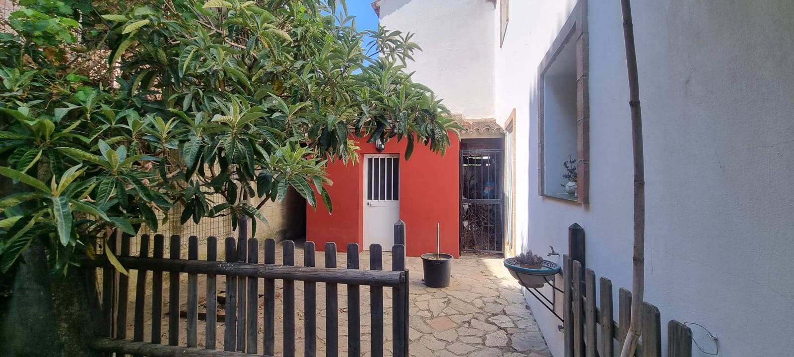 4 bedroom Villa for sale in Cortes de la Frontera - € 255,000 (Ref: 9177156)