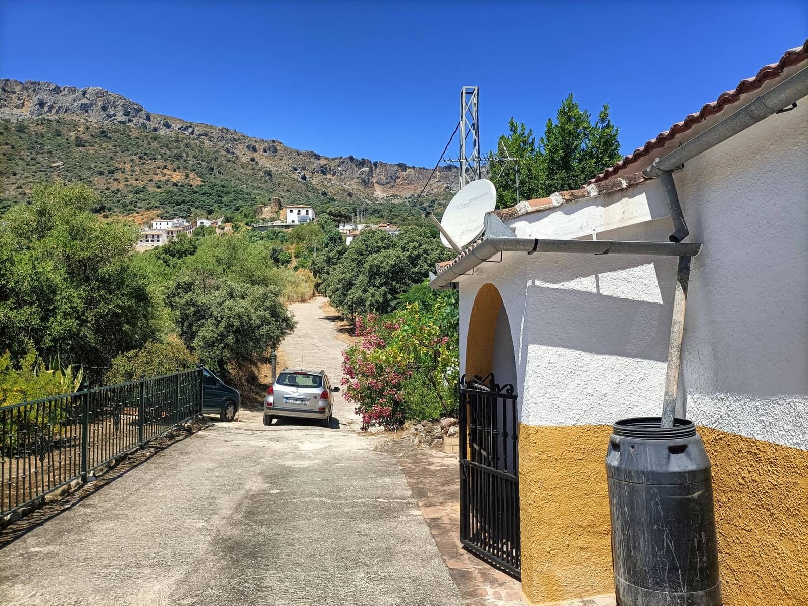 3 soveværelse Finca/Landehus til salg i Benadalid - € 170.000 (Ref: 9235820)