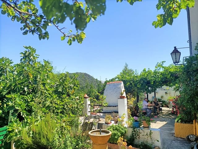 3 soveværelse Finca/Landehus til salg i Benadalid - € 170.000 (Ref: 9235820)