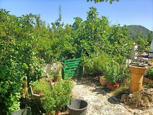 3 soveværelse Finca/Landehus til salg i Benadalid - € 170.000 (Ref: 9235820)