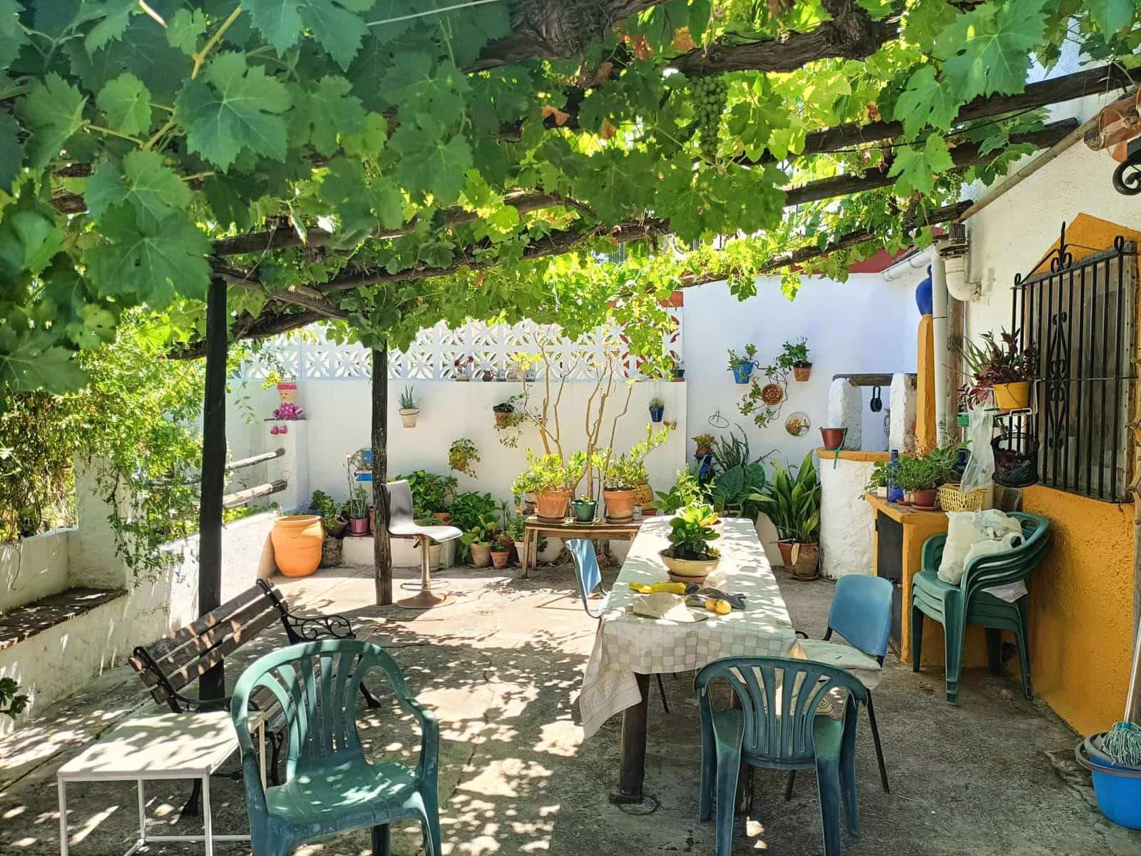 Finca/Casa Rural de 3 habitaciones en Benadalid en venta - 170.000 € (Ref: 9235820)