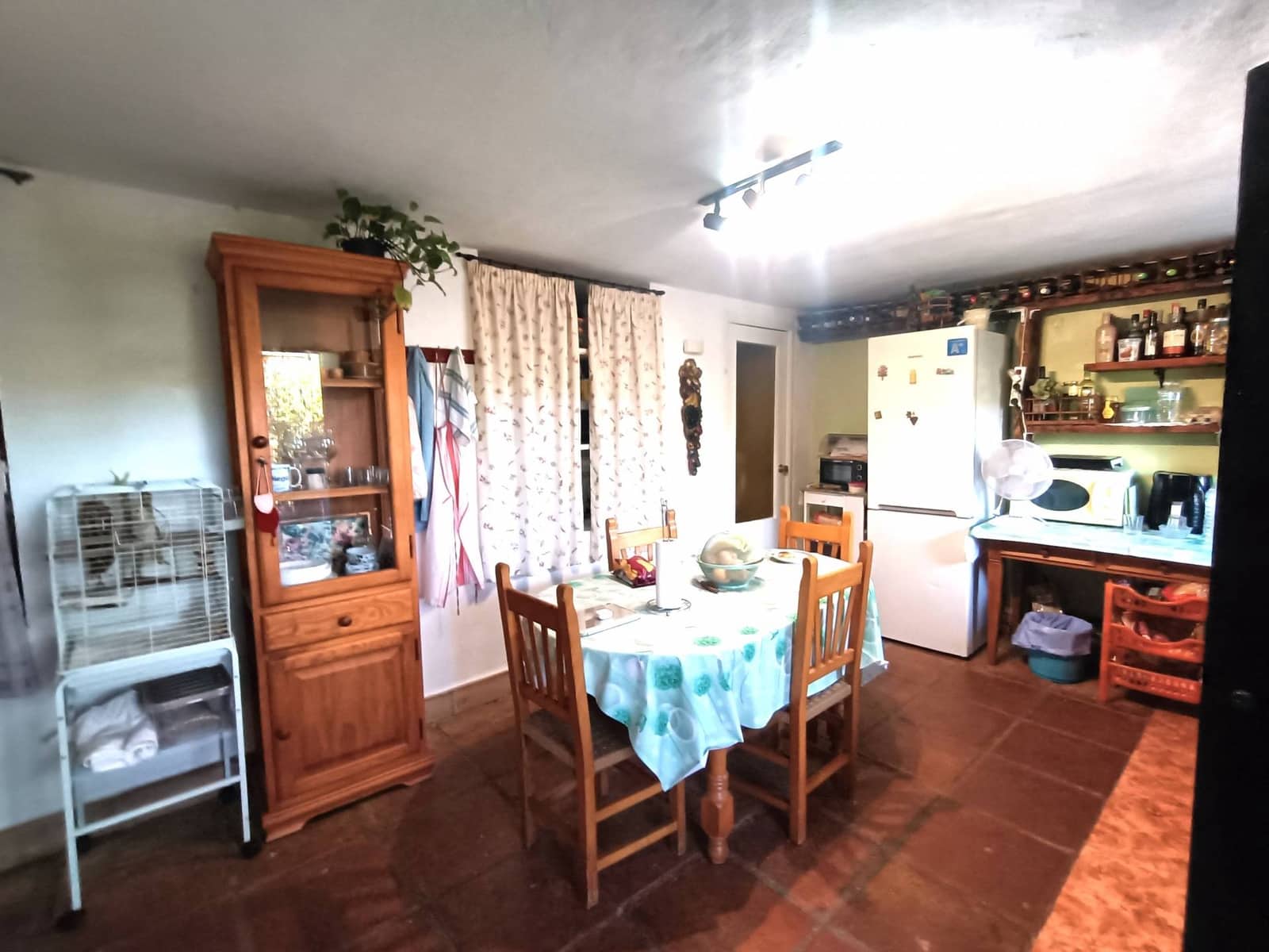 2 soveværelse Finca/Landehus til salg i Benadalid med swimmingpool - € 174.000 (Ref: 9239512)