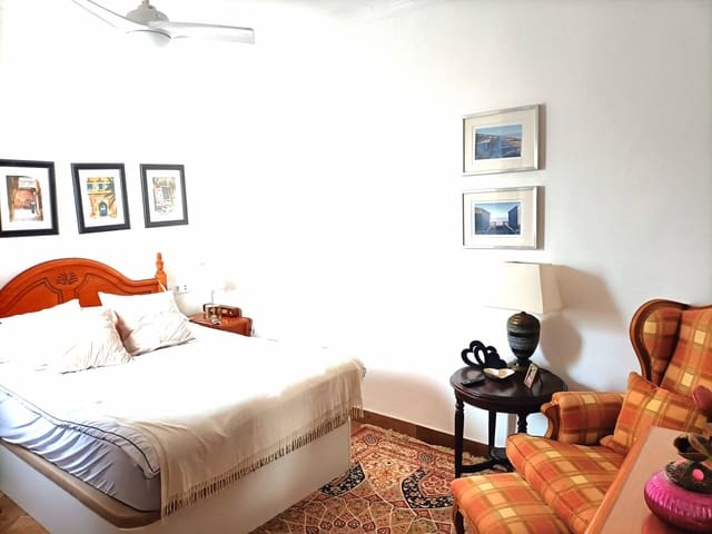 2 soveværelse Byhus til salg i Cortes de la Frontera - € 135.000 (Ref: 9263830)