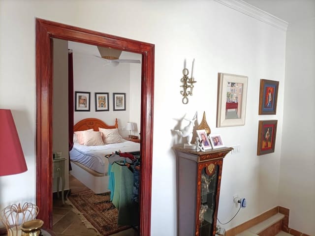 2 soveværelse Byhus til salg i Cortes de la Frontera - € 135.000 (Ref: 9263830)