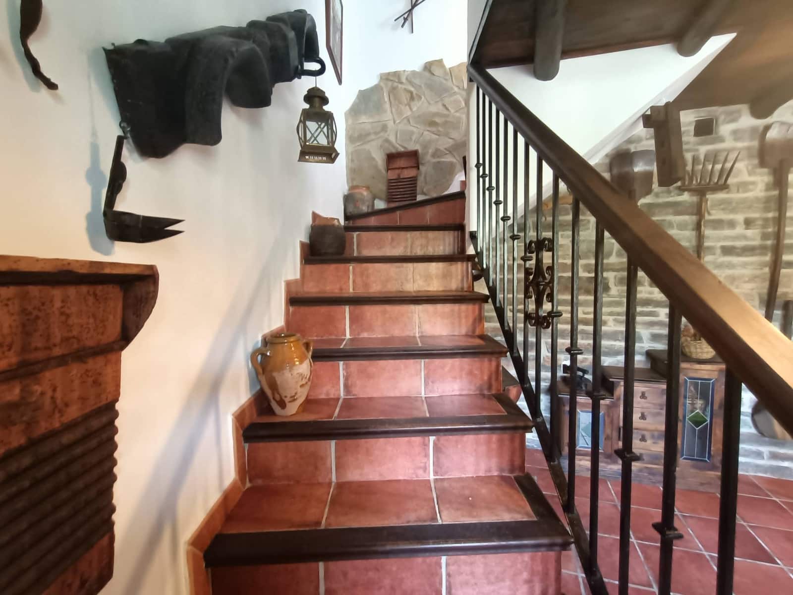 4 soveværelse Byhus til salg i Cortes de la Frontera - € 185.000 (Ref: 9276554)