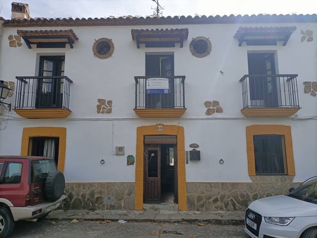 4 soveværelse Byhus til salg i Cortes de la Frontera - € 185.000 (Ref: 9276554)