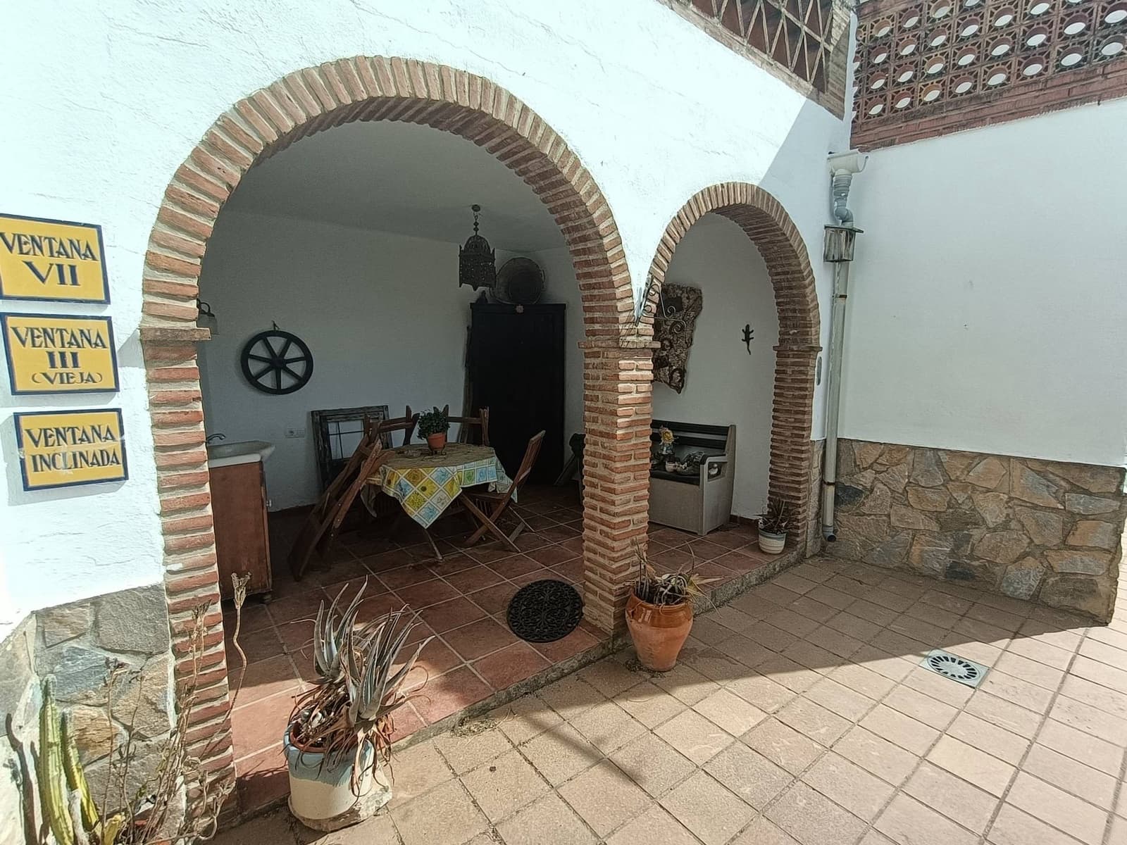 4 soveværelse Byhus til salg i Cortes de la Frontera - € 185.000 (Ref: 9276554)