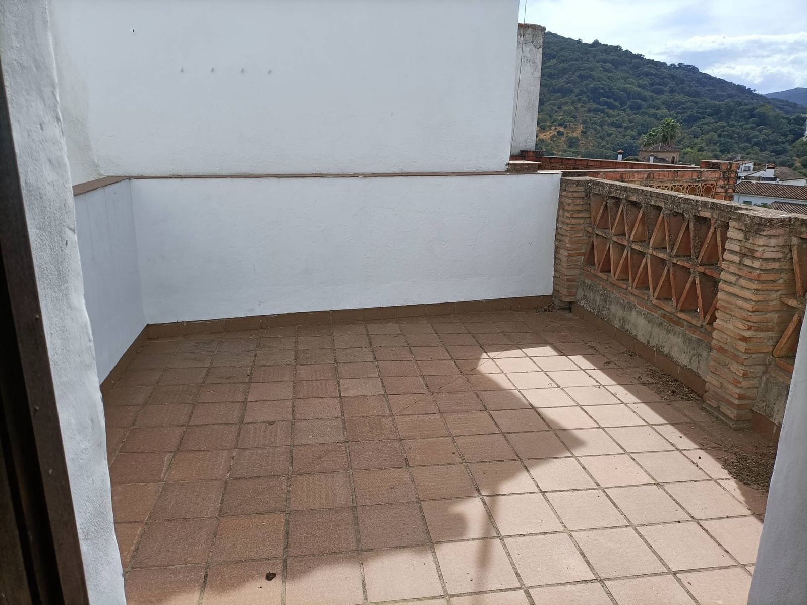 4 soveværelse Byhus til salg i Cortes de la Frontera - € 185.000 (Ref: 9276554)