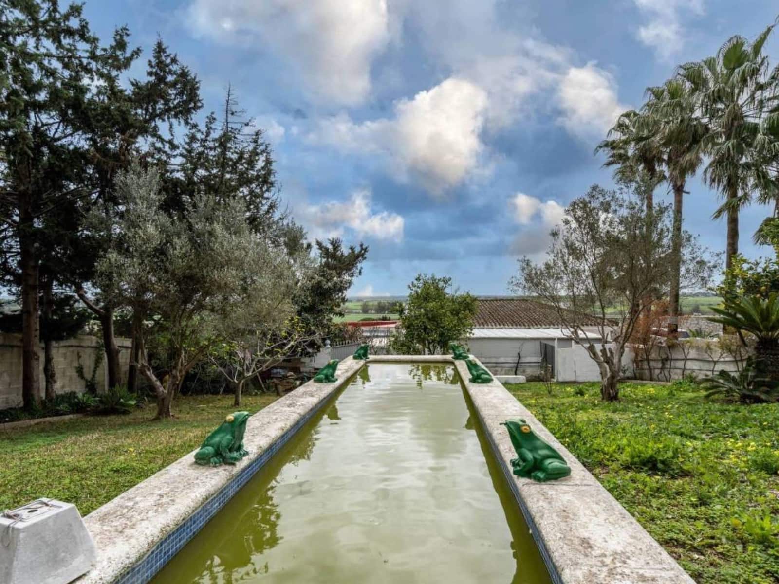 4 soveværelse Finca/Landehus til salg i Chiclana de la Frontera med swimmingpool - € 599.000 (Ref: 9287292)