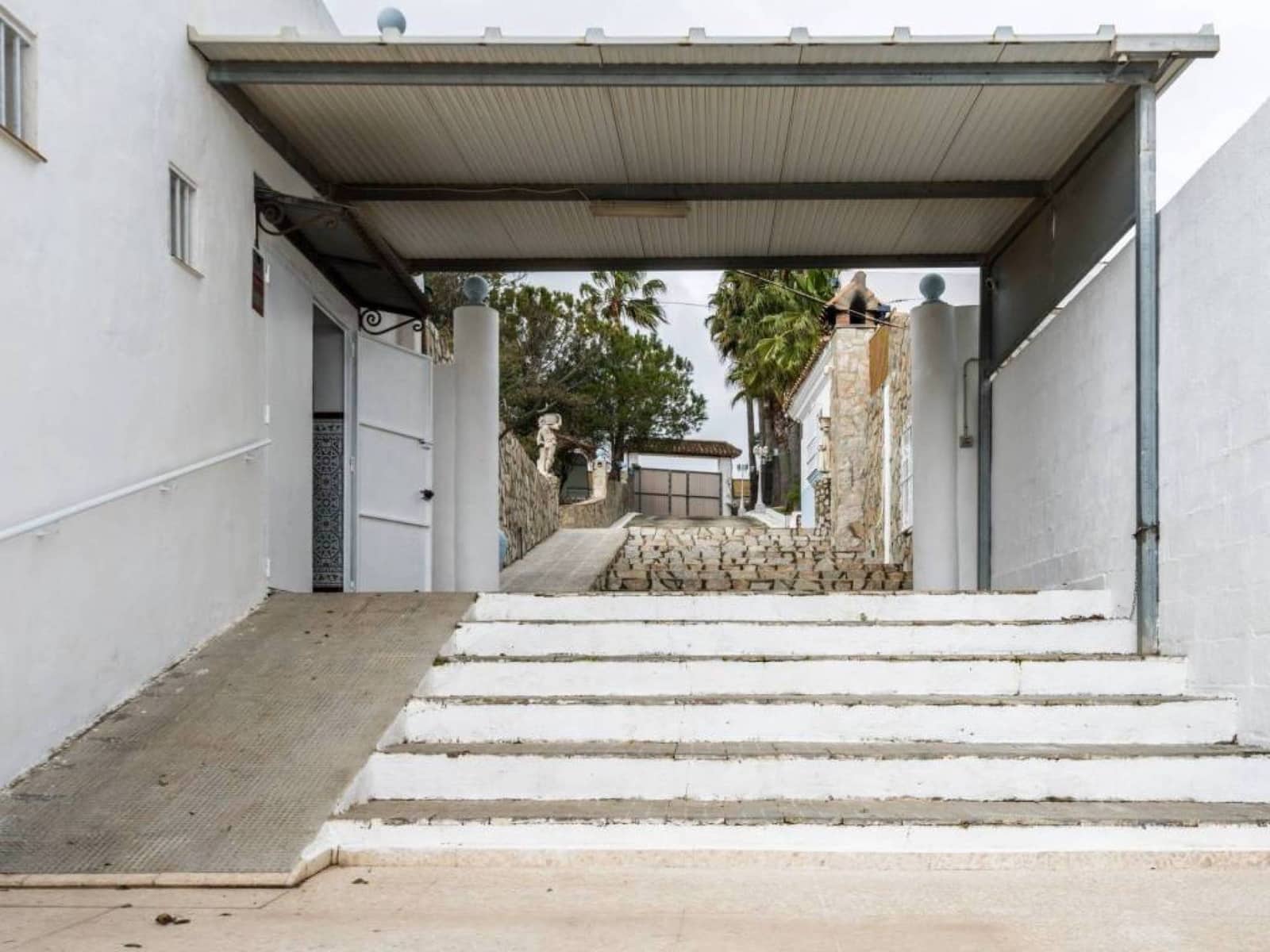 4 soveværelse Finca/Landehus til salg i Chiclana de la Frontera med swimmingpool - € 599.000 (Ref: 9287292)