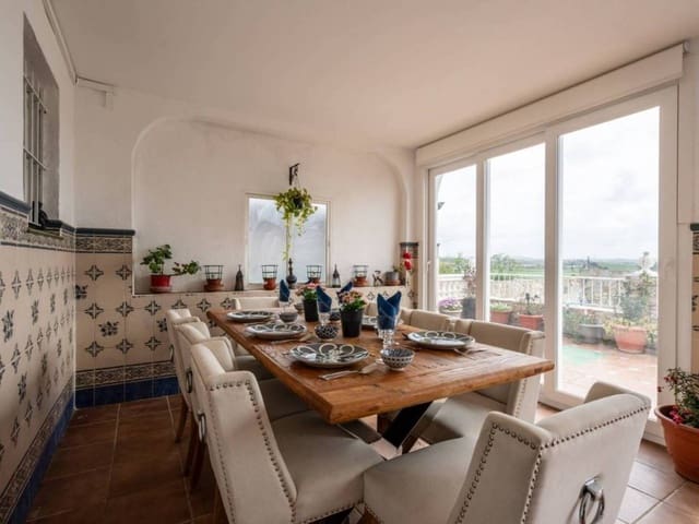 4 slaapkamer Finca/Landhuis te koop in Chiclana de la Frontera met zwembad - € 599.000 (Ref: 9287292)