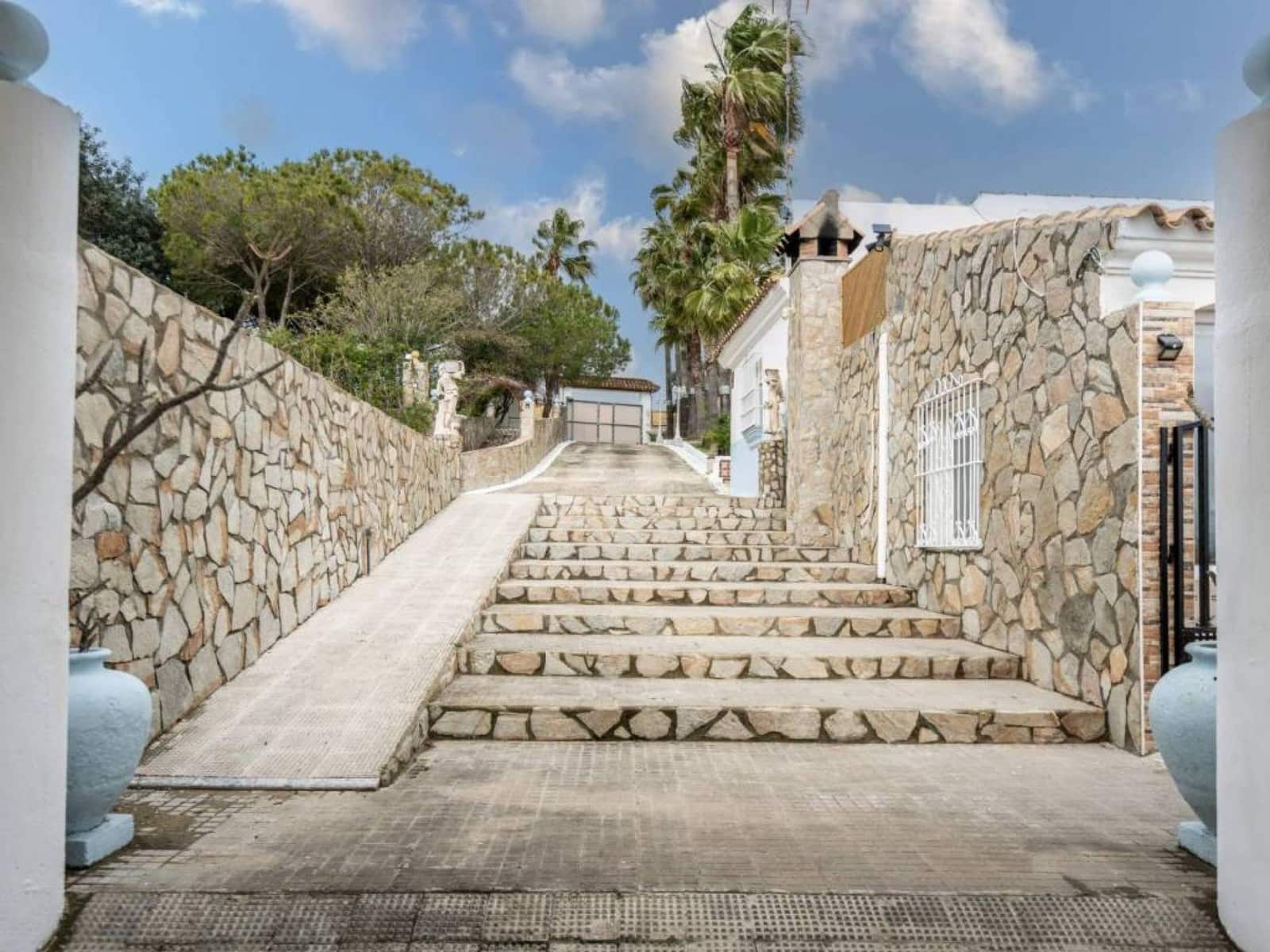 4 soveværelse Finca/Landehus til salg i Chiclana de la Frontera med swimmingpool - € 599.000 (Ref: 9287292)