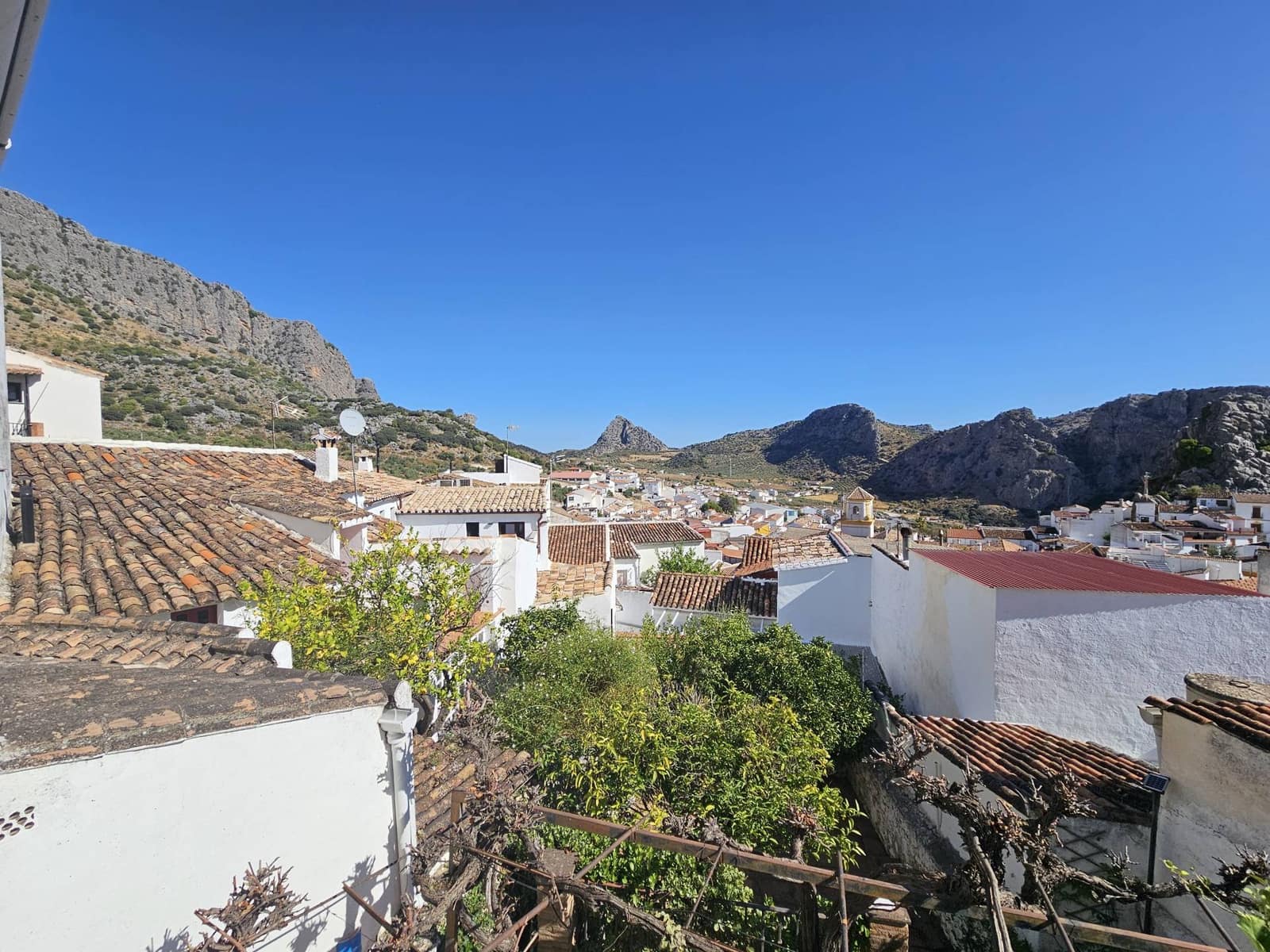 3 sypialnia Dom na sprzedaż w Montejaque - 130 000 € (Ref: 9296538)