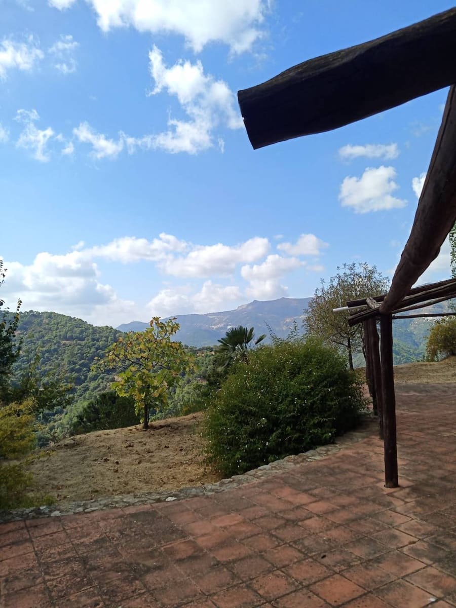 2 bedroom Finca/Country House for sale in Jubrique - € 447,000 (Ref: 9326763)