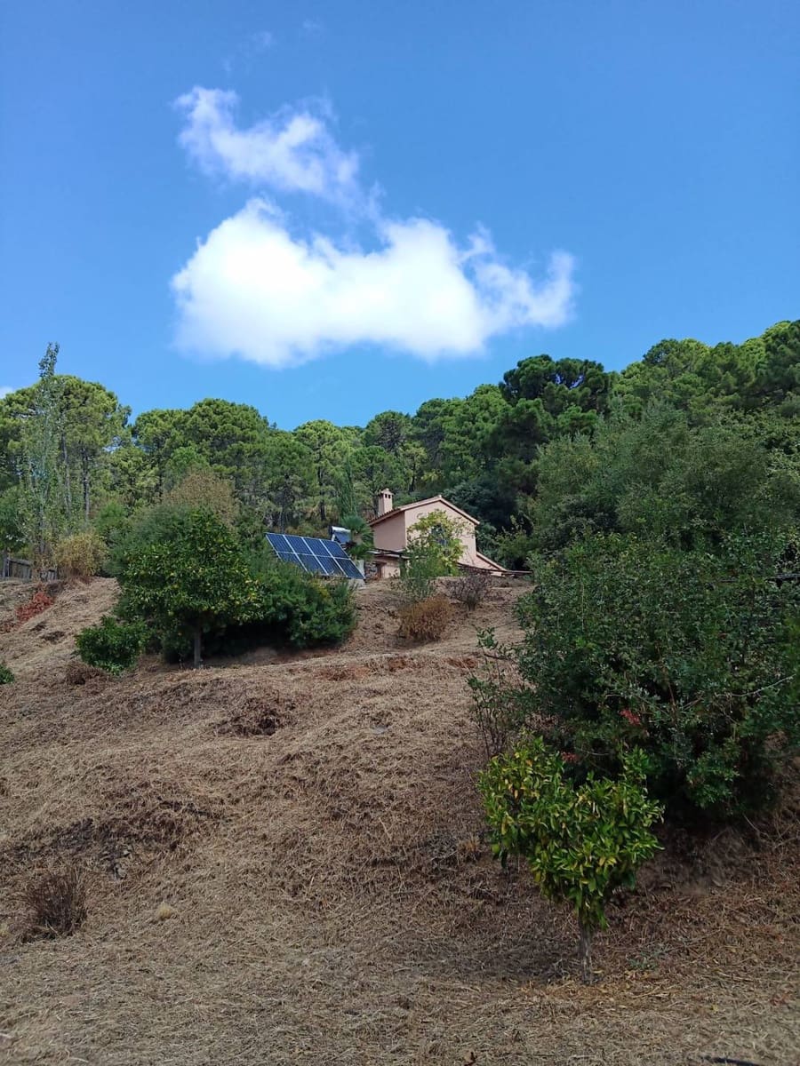 2 bedroom Finca/Country House for sale in Jubrique - € 447,000 (Ref: 9326763)