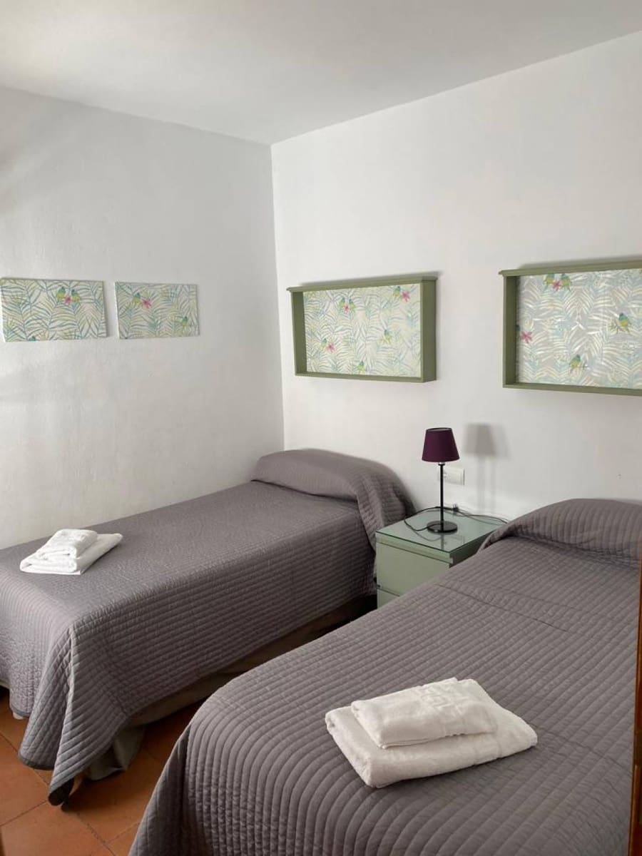 16 makuuhuone Hotelli myytävänä paikassa San Martin del Tesorillo - 1 850 000 € (Ref: 9451386)