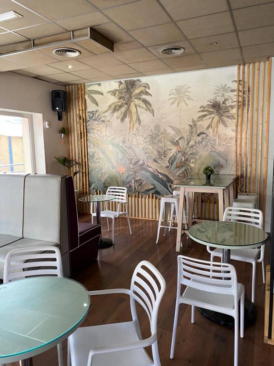 16 makuuhuone Hotelli myytävänä paikassa San Martin del Tesorillo - 1 850 000 € (Ref: 9451386)