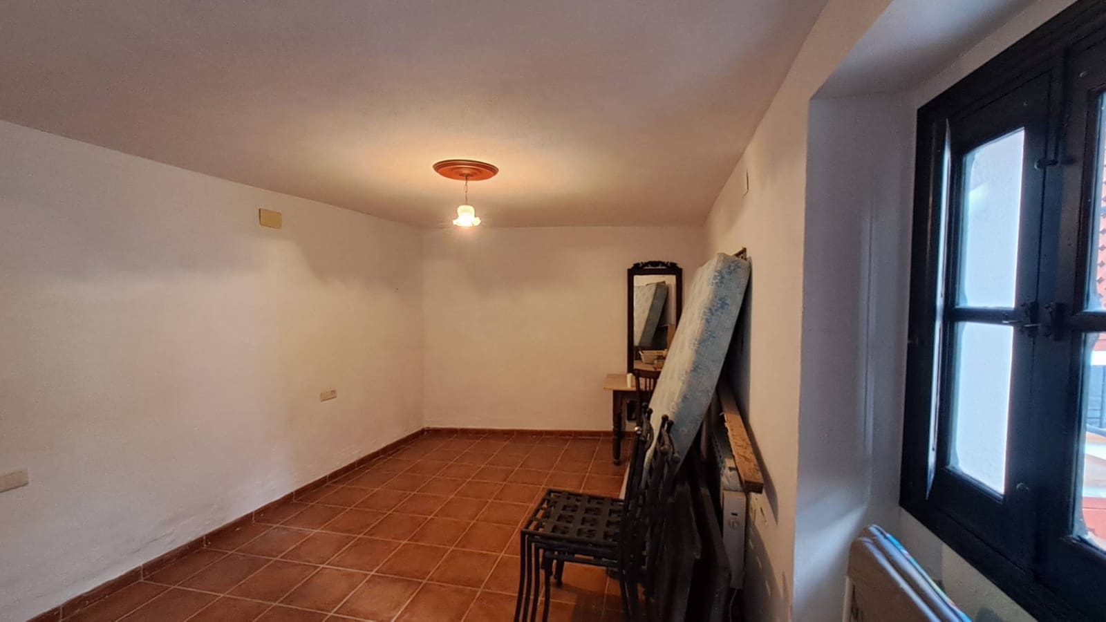 4 quarto Casa em Banda para venda em Montejaque - 245 000 € (Ref: 9470126)