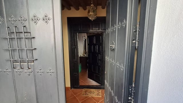 4 quarto Casa em Banda para venda em Montejaque - 245 000 € (Ref: 9470126)