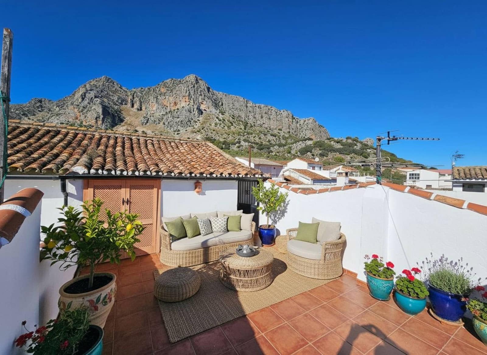 4 quarto Casa em Banda para venda em Montejaque - 245 000 € (Ref: 9470126)