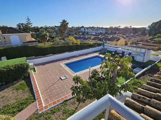 4 chambre Villa/Maison à vendre à El Padrón, Estepona avec piscine - 998 000 € (Ref: 9547102)