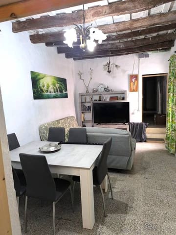 Casa de 3 habitaciones en Jimena de la Frontera en venta - 59.000 € (Ref: 9603441)
