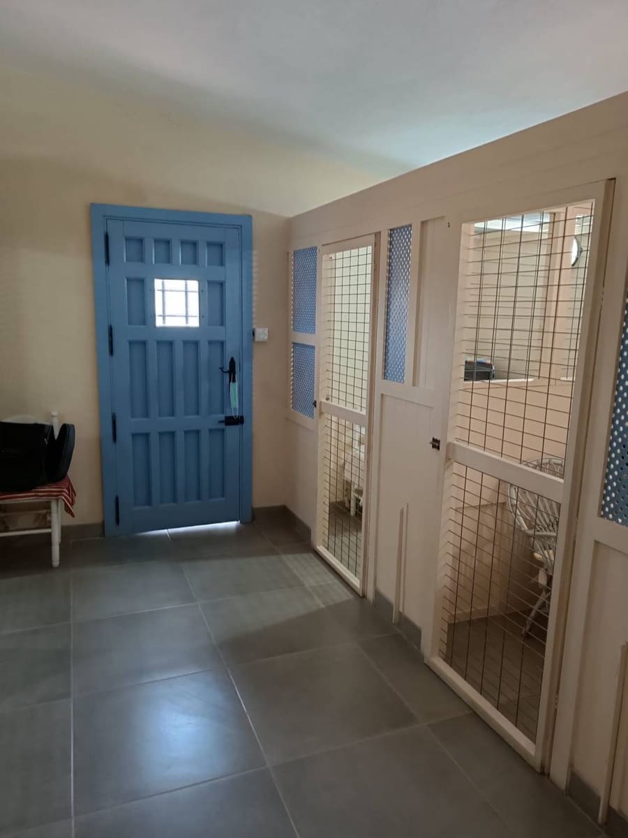 4 soveværelse Finca/Landehus til salg i Casares med swimmingpool - € 750.000 (Ref: 9638103)