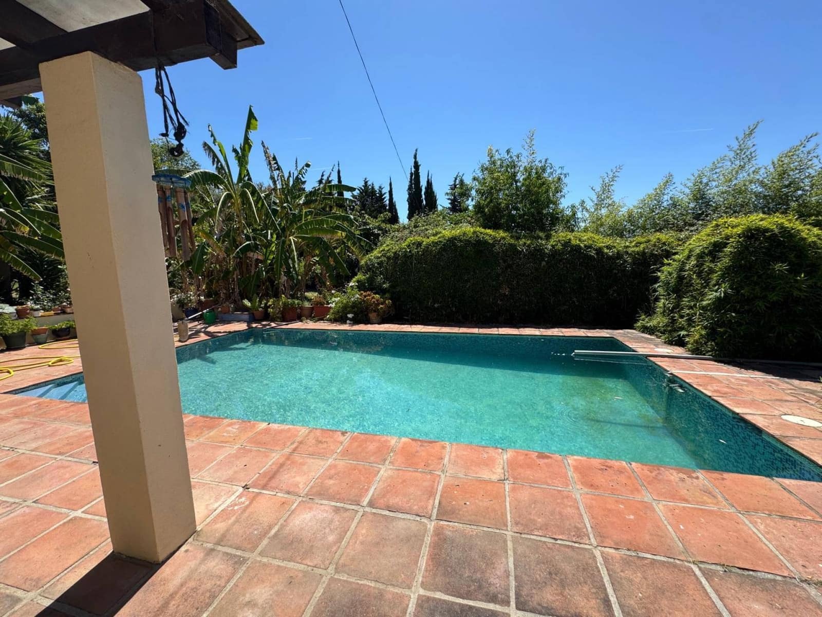 4 soveværelse Finca/Landehus til salg i Casares med swimmingpool - € 750.000 (Ref: 9638103)