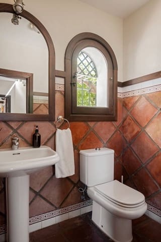 6 soveværelse Finca/Landehus til salg i Istán - € 4.995.000 (Ref: 9650414)