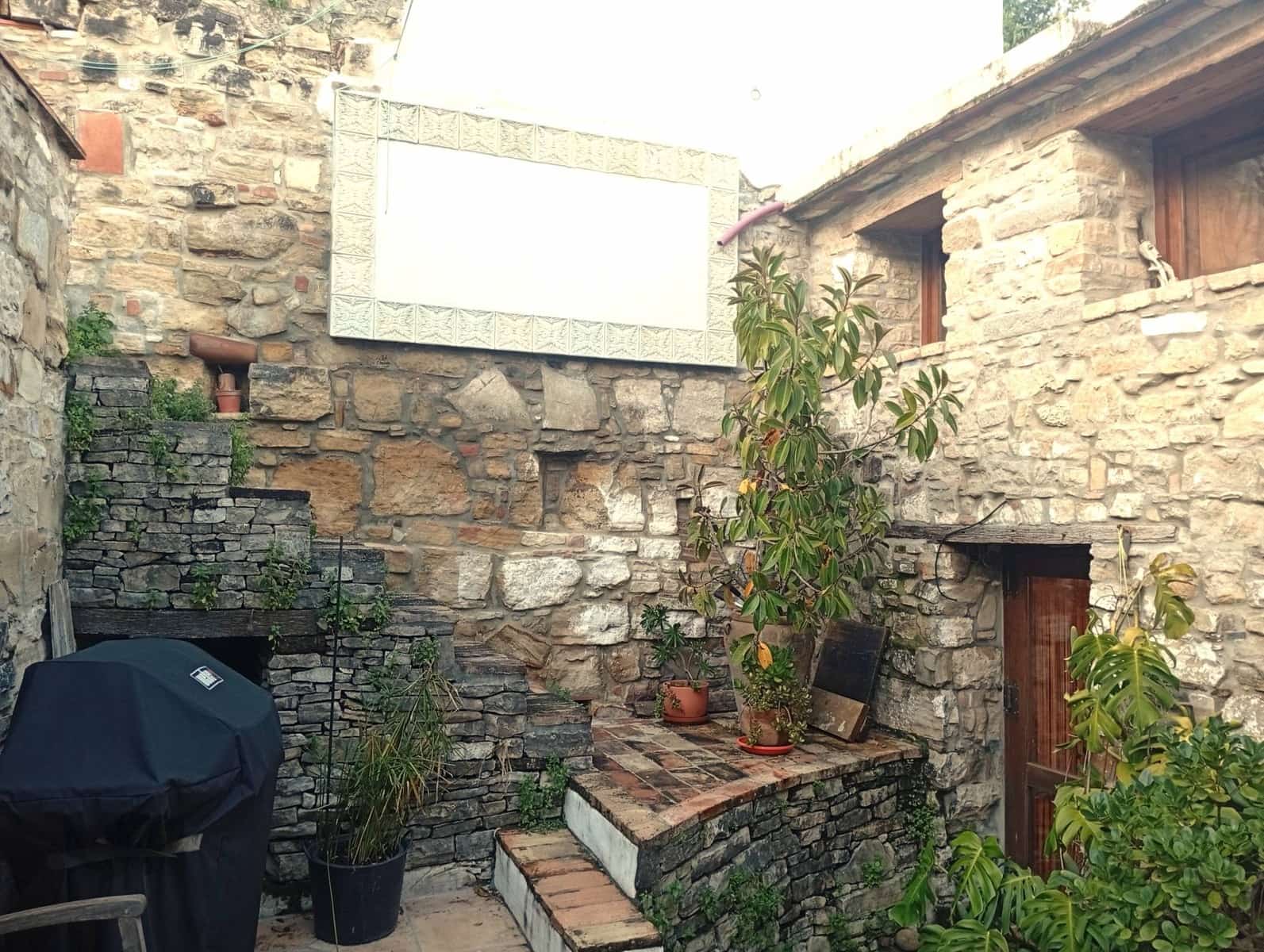 3 bedroom Townhouse for sale in Jimena de la Frontera - € 240,000 (Ref: 9672437)