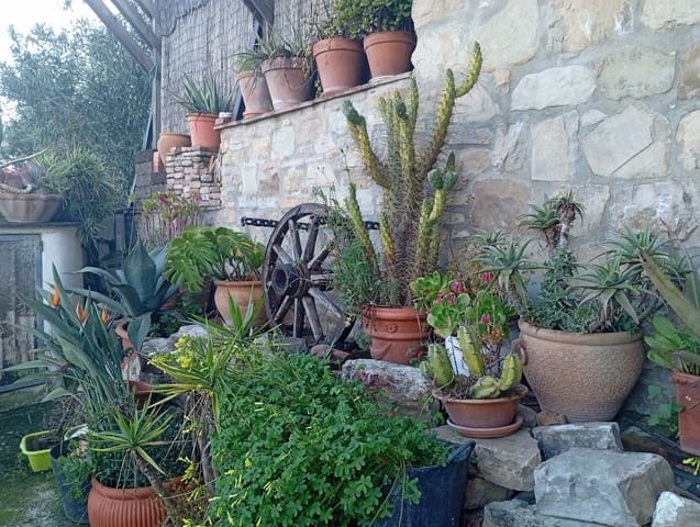 3 bedroom Townhouse for sale in Jimena de la Frontera - € 240,000 (Ref: 9672437)