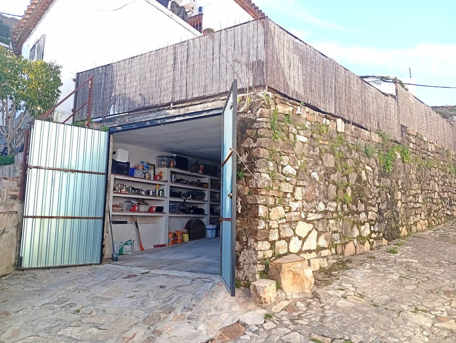 3 bedroom Townhouse for sale in Jimena de la Frontera - € 240,000 (Ref: 9672437)