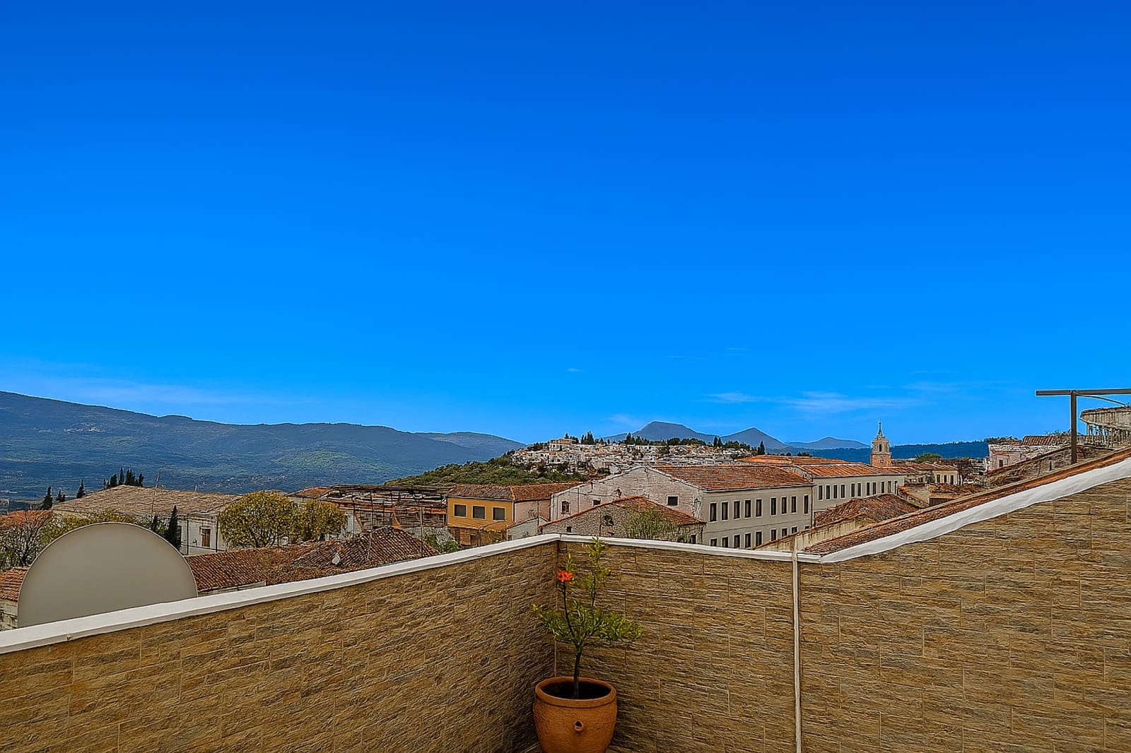 4 Zimmer Haus zu verkaufen in Cortes de la Frontera - 240.000 € (Ref: 9682196)