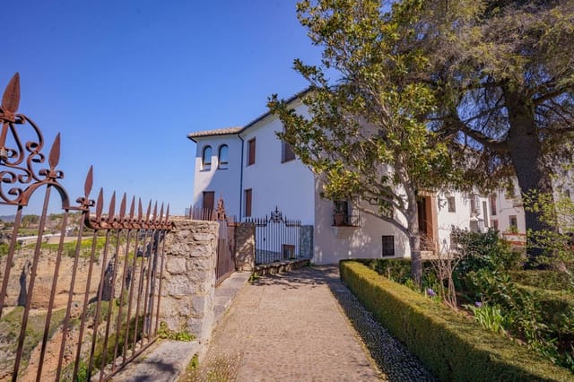 3 sovrum Lägenhet till salu i Ronda - 750 000 € (Ref: 9716737)