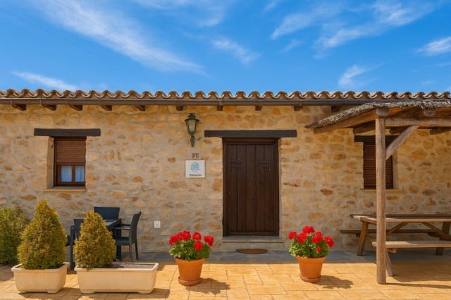 Hotel de 5 habitaciones en Gaucín en venta - 1.200.000 € (Ref: 9720549)