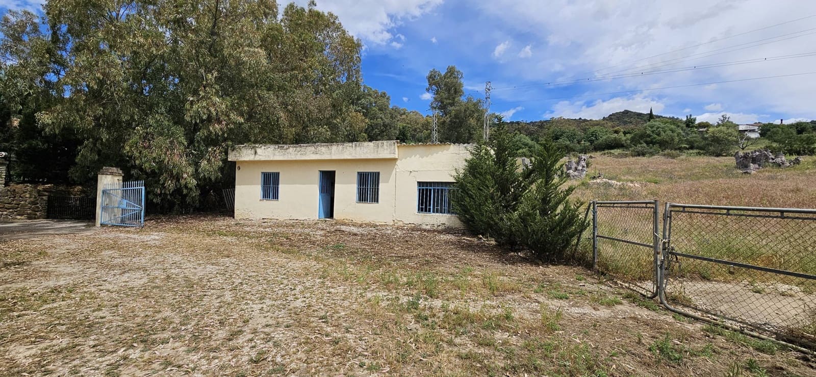 5 bedroom Hotel for sale in Gaucin - € 700,000 (Ref: 9720549)