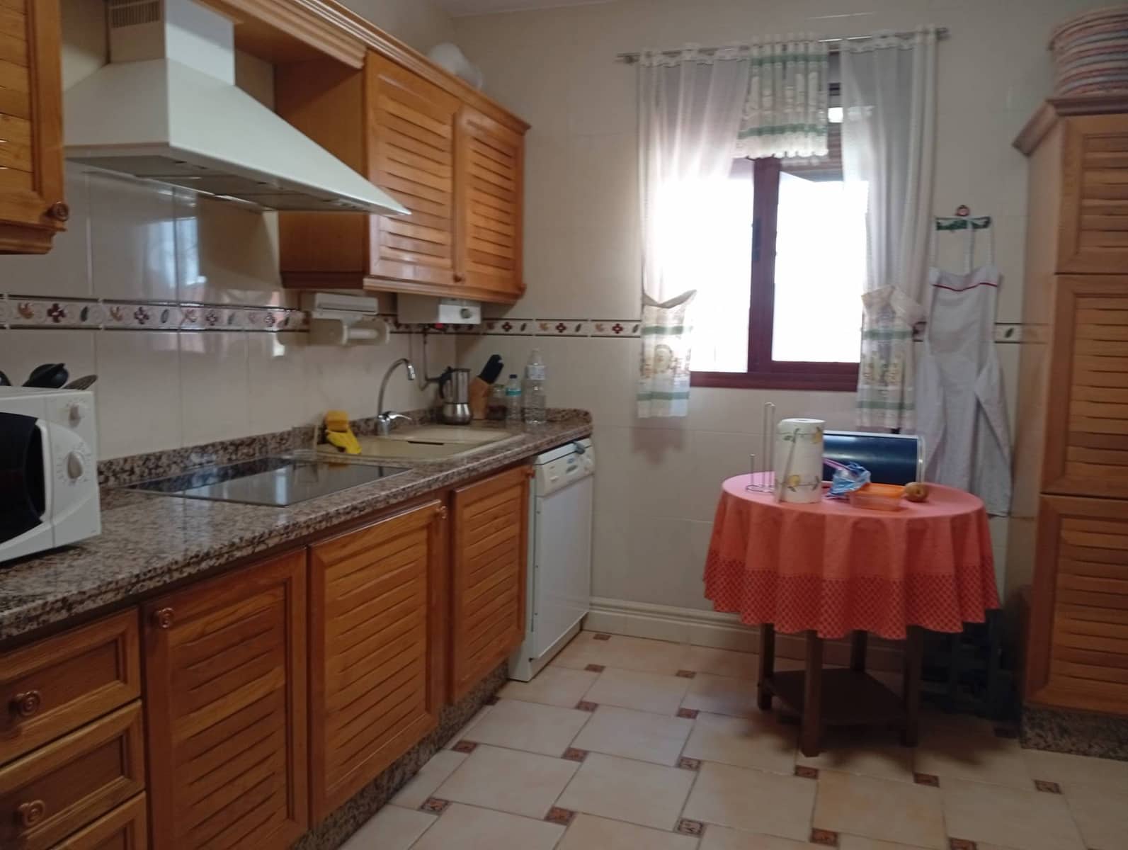 6 bedroom Villa for sale in Montejaque - € 185,000 (Ref: 9733376)