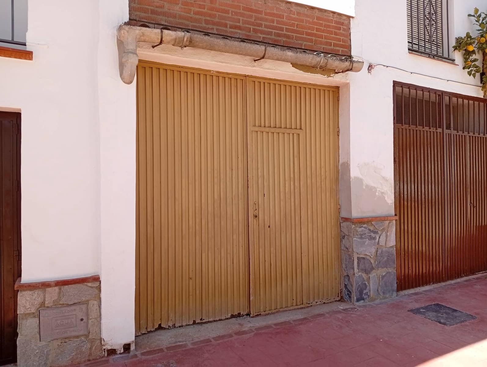 6 bedroom Villa for sale in Montejaque - € 185,000 (Ref: 9733376)