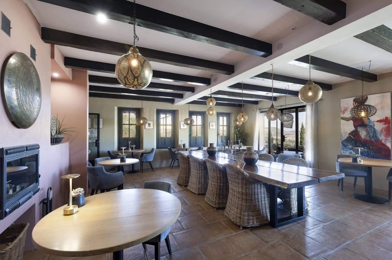 13 makuuhuone Hotelli myytävänä paikassa Villanueva de la Concepcion mukana uima-altaan - 1 999 000 € (Ref: 9756295)