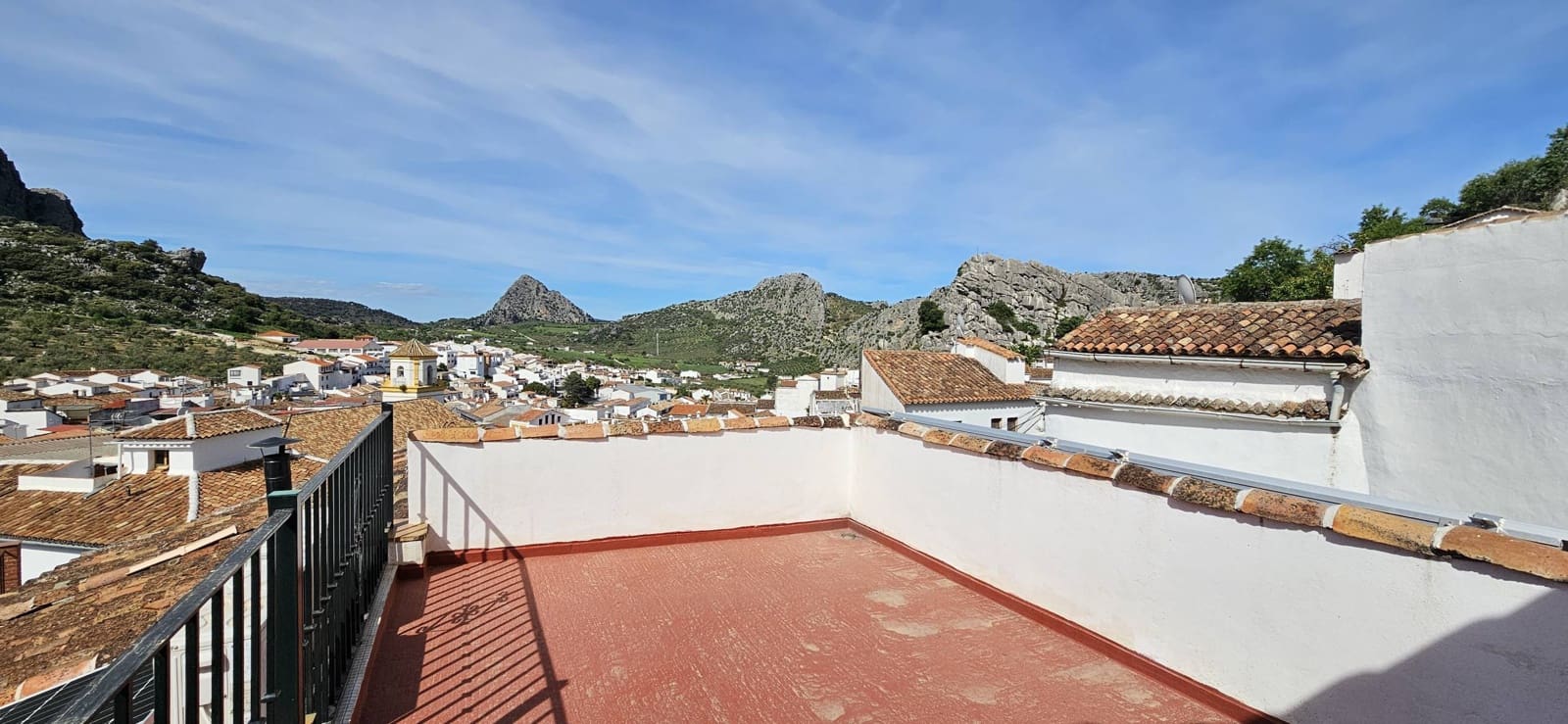 2 chambre Maison de Ville à vendre à Montejaque avec piscine - 179 000 € (Ref: 9782895)