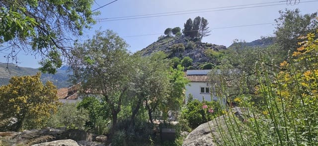 3 slaapkamer Huis te koop in Montejaque met zwembad - € 195.000 (Ref: 9788757)